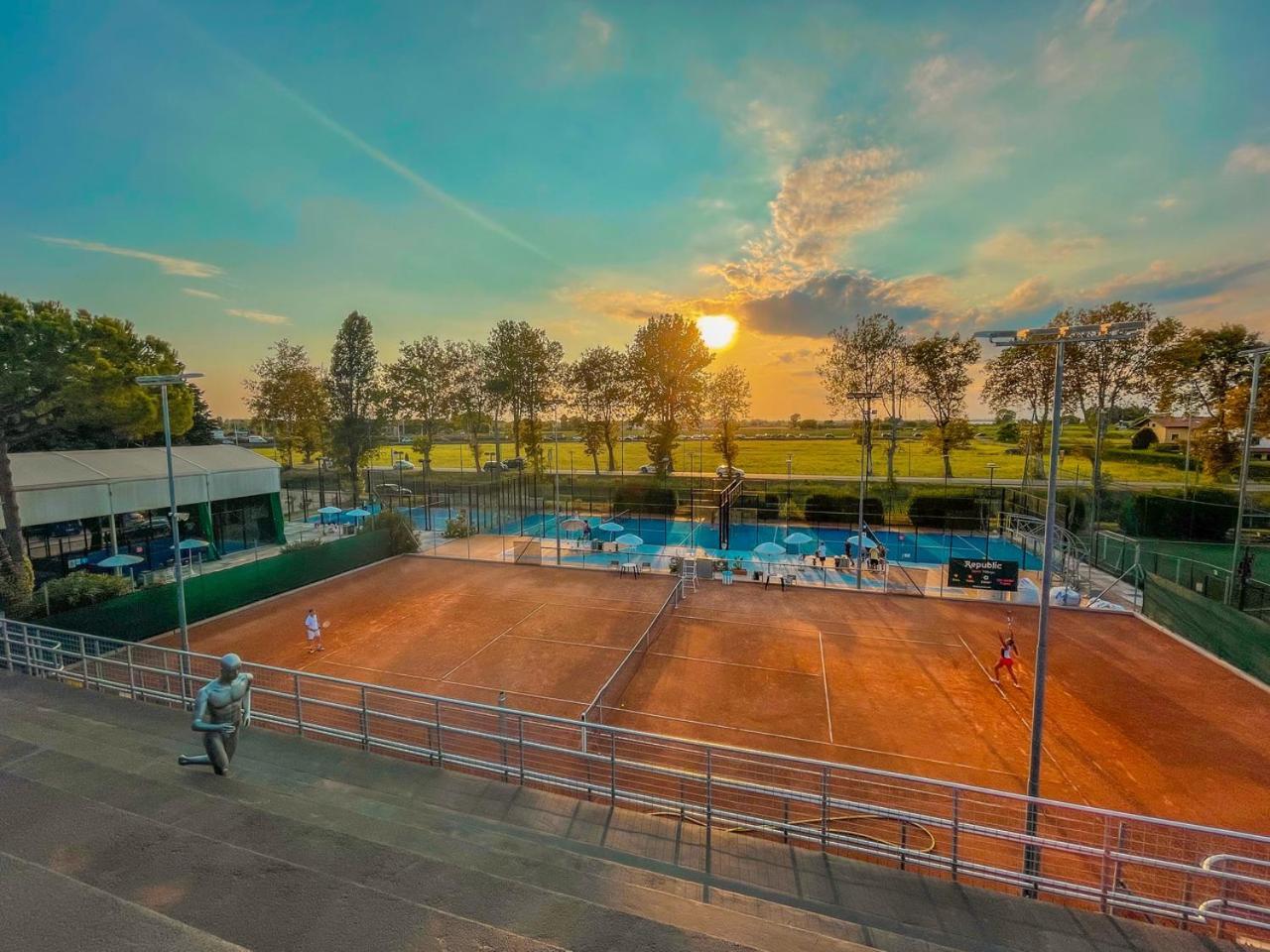 Hotel Edelweiss Lido di Jesolo Zewnętrze zdjęcie